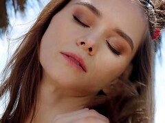 18 jahre, Braunhaarige, Hd, Masturbation, Im freien, Pornostars, Russisch, Solo