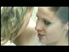Gros cul, Blonde, Brunette brune, Lesbienne, Mère que j'aimerais baiser, Seins naturels, Chatte, Adolescente
