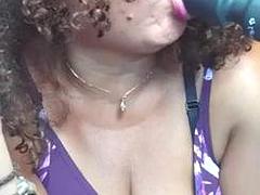 Maryan and longe nails i boobs