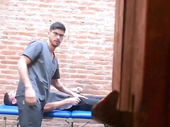 Americano, Verga grande, Mamada, Semen en la boca, Gafas, Hd, Pov, Afeitado