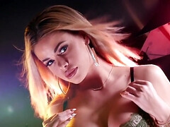 Grosse titten, Blasen, Kehlenfick, Schwanz, Hd, Pov, Ablutschen, Jungendliche (18+)