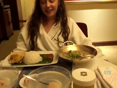 Amateur, Beauté, Blonde, Plantureuse, Mignonne, Double pénétration, Mamelons, Adolescente