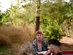 Sucer une bite, Bondage, Gants, Muscle, Punition, Rousse roux, Rugueux, Tatouage