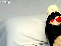 Pieds, Branlette thaïlandaise, Talons, Latex, Orgasme, Jarretelles, Jouets