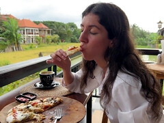 Amateur, Mamada, Corridas faciales, Fetiche, Comida, Pov, Público, Inodoro