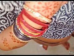 18 jaar, Broeder, Gevangen, Hd, Indisch, Moeder die ik wil neuken, Moeder, Naakt