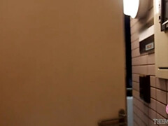 Asiatique, Sucer une bite, Tir de sperme, En levrette, Japonaise, Léchez, Orgasme, Nénés