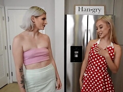 Красотки, Блондинки, Две девушки, От первого лица, Втроем