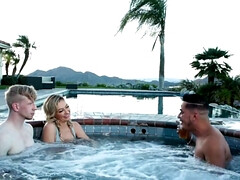 Blonde, Gorge profonde, Queue, Double pénétration, Branlette thaïlandaise, Hd, Interracial, Chatte