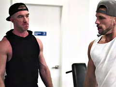 Enthousiasteling, Anaal, Pijpbeurt, Homo, Sportzaal, Spier, Tatoeage