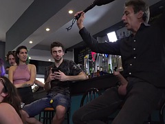 Leie, Tussi, Sadomasochismus, Fetisch, Würgen, Milf, Öffentlich, Realität