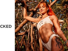 Plage, Grosse bite, Sucer une bite, En levrette, Rousse roux, Maigrichonne, Adolescente, Nénés