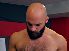 muscle gay fetish with facial