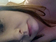 Lactando, Embarazada, Solo