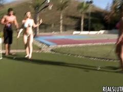 Amateur, Americano, Rubia, Sexo duro, Al aire libre, Fiesta, Pov, Realidad