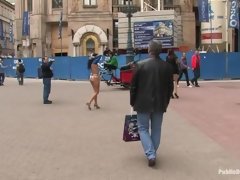 Анальный секс, Минет, Брюнетки, Женщины, Унижение, На публике, Наказание, Подглядывание