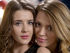 Leie, Küssen, Lingerie, Höschen, Muschi, Rasiert, Entkleiden, Titten