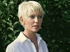 Attrapée, Lesbienne, Orgie, Fumer