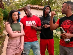 Anal, Negro, Morena, Doble penetracion, Grupo, Interracial, Orgía, Adolescente