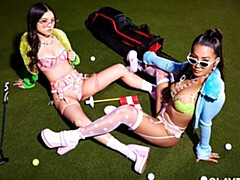 デカ尻, 異人種間, なめる, 下着, オマンコ, 剃毛, ガリガリ, ストリッピング