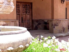 Grote kont, Grote mammen, Zwart, Rondborstig, Sperma in mond, Vuisten, Monster, Tieten likken