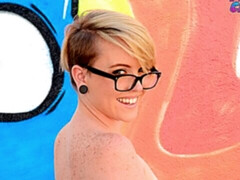 Grote lul, Pijpbeurt, 1 man 2 vrouwen, Handbeurt, Likken, Masturbatie, Buiten