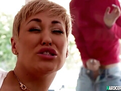 Красивые, Большие сиськи, Минет, Грудастые, Смазливые, Ласковые ручки, Милф, От первого лица