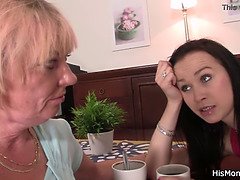 Tchèque, Lesbienne, Léchez, Mature, Maman, Chatte, Réalité, Adolescente