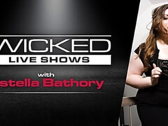 Большая жопа, Большие сиськи, Пальцем, Ласковые ручки, Милф, Натуральные сиськи, Тату, Вебкамера