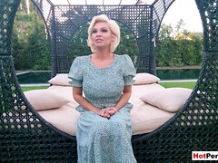 Blonde, Famille, Lingerie, Mère que j'aimerais baiser, Maman, De plein air, Belle mère, Tabou