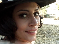 Raylene The cowgirl Mommy 42 Years Latin slut