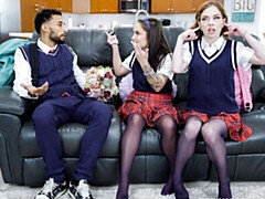 18 jahre, Grosser arsch, Grosser schwanz, Hundestellung, Gruppensex, Natürlichen titten, Jungendliche (18+), Titten