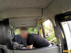 Amateur, Noire, Voiture, Doigter, Léchez, Nue  à poil, Chatte, Lécher le sphincter