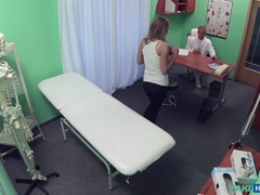 Leie, Arschlecken, Arzt, Krankenschwester, Büro, Muschi, Titten, Uniform