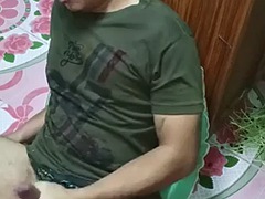 Enthousiasteling, Aziatisch, Grote lul, Homo, Masturbatie, Alleen, Tatoeage