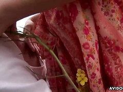 Grosse bite, Sucer une bite, Brunette brune, Plantureuse, Mère que j'aimerais baiser, Seins naturels, Adolescente, Nénés