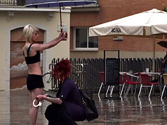 18 ans, Blonde, Bondage, Domination, Maîtresse, De plein air, Tatouage, Adolescente