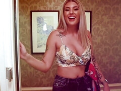 Американки, Жопа, Большая жопа, Пальцем, Ласковые ручки, Белье, От первого лица, Молоденькие