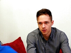 Grosser schwanz, Kehlenfick, Schwanz, Schwul, Hd, Muskel, Pornostars, Tätowierung