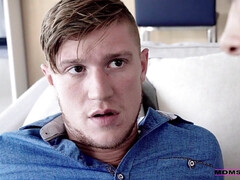 Grosse bite, Gros seins, Sucer une bite, Plantureuse, Branlette thaïlandaise, Mère que j'aimerais baiser, Maman, Nénés