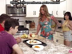 フェラチオ, 手コキする, ハードコア, 下着, オナニー, 淫乱熟女, 母, ティーン