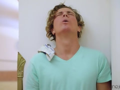 Sucer une bite, En levrette, Branlette thaïlandaise, Masturbation, Chatte