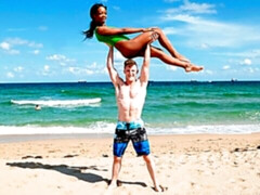 Gros cul, Gros seins, Noire, Sucer une bite, Hard, Interracial, Seins naturels, Adolescente