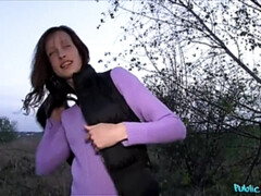 Cul, Sucer une bite, Tromperie, En levrette, Branlette thaïlandaise, De plein air, Pov, Public