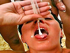 Sucer une bite, Éjaculation interne, Tir de sperme, Fétiche, Partouze, Hd, Talons, Interracial