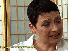 Morena, Madura, Penetracion con dedos, Lesbiana, Masturbación, Mamá, Orgasmo, Tabú