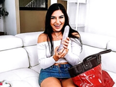 Grote kont, Vingeren, Gapende, Handbeurt, Masturbatie, Alleen, Tieten likken, Speelgoed