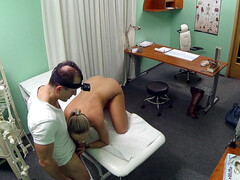 Platinum blonde receives deep pussy massage