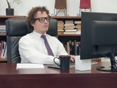 Nana, Sucer une bite, Brunette brune, Collège université, En levrette, Faciale, Hd, Chevaucher