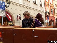 Grosser schwanz, Oma, Reif, Realität, Rotschopf, Reiten, Strümpfe